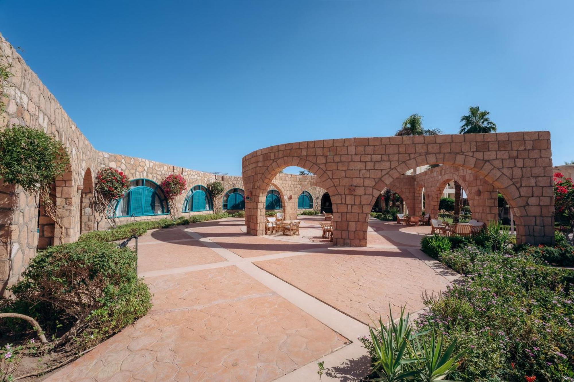 Seti Abu Simbel Lake Resort Kültér fotó