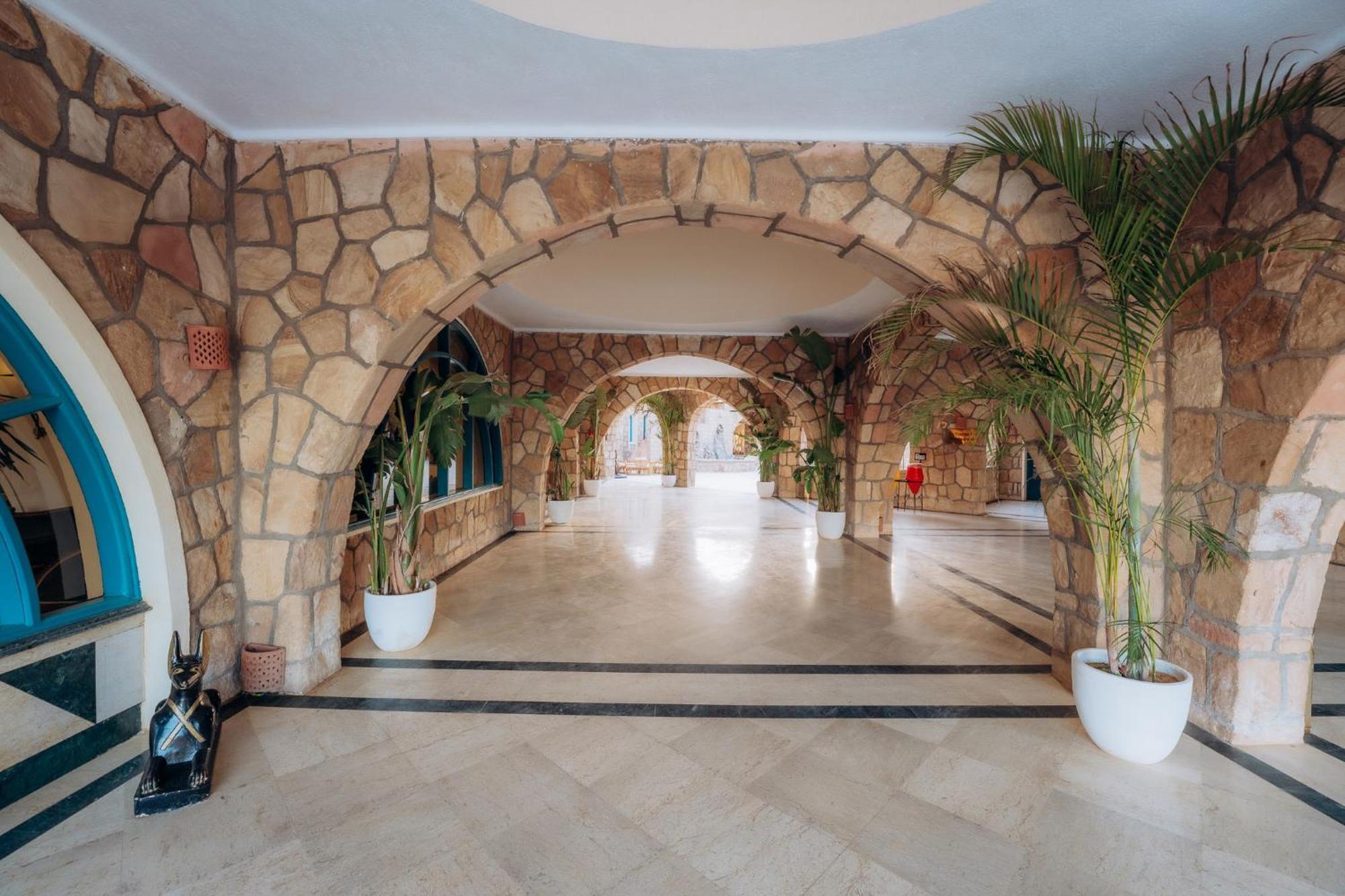 Seti Abu Simbel Lake Resort Kültér fotó