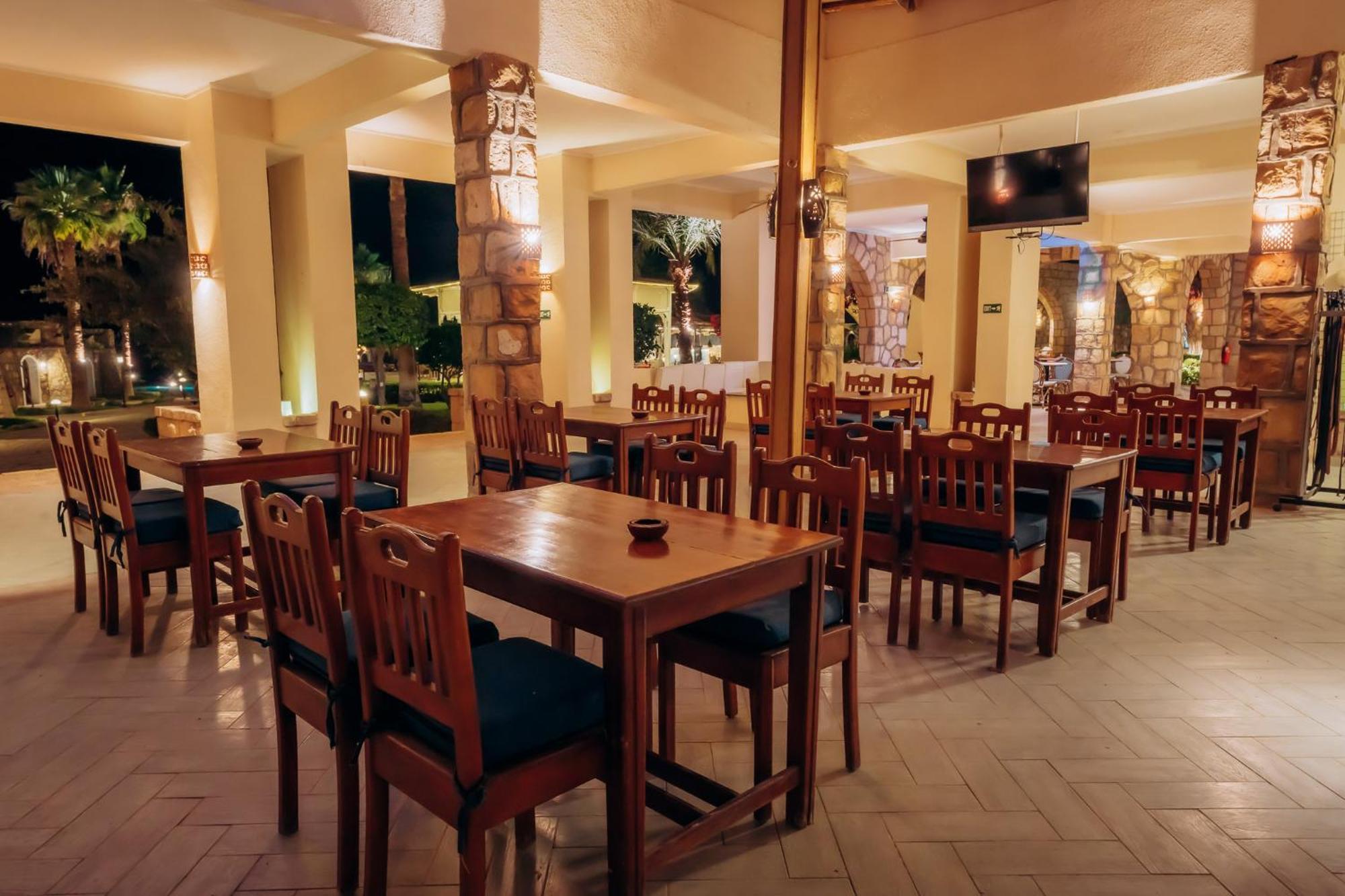 Seti Abu Simbel Lake Resort Kültér fotó