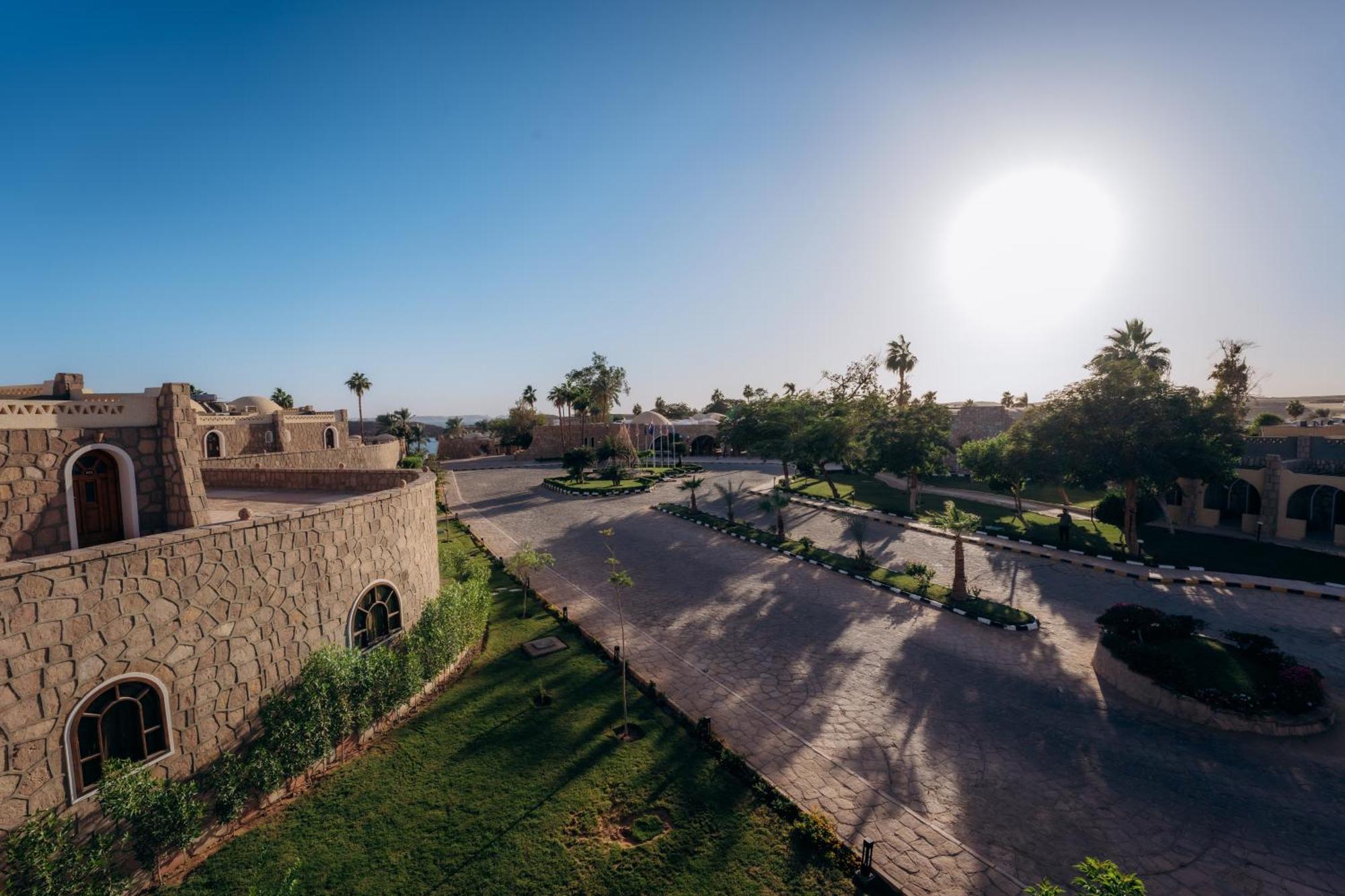 Seti Abu Simbel Lake Resort Kültér fotó